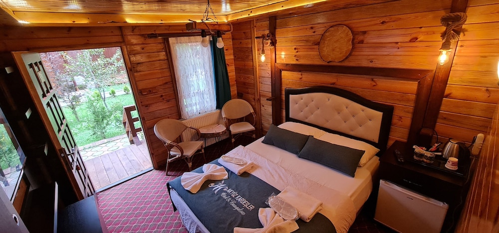 akyuz kardesler hotel and bungalow
