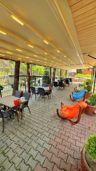 akyuz kardesler hotel and bungalow