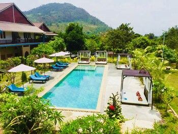 boreirom teuk chhou resort