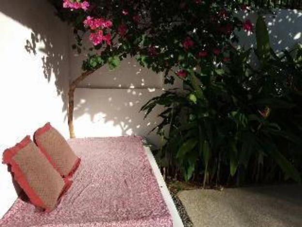 villa kalachuchi bandb