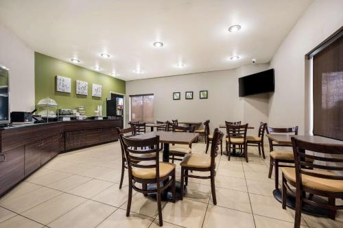 sleep inn athens i 65