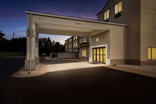 sleep inn athens i 65