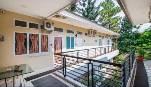 helinium homestay bogor