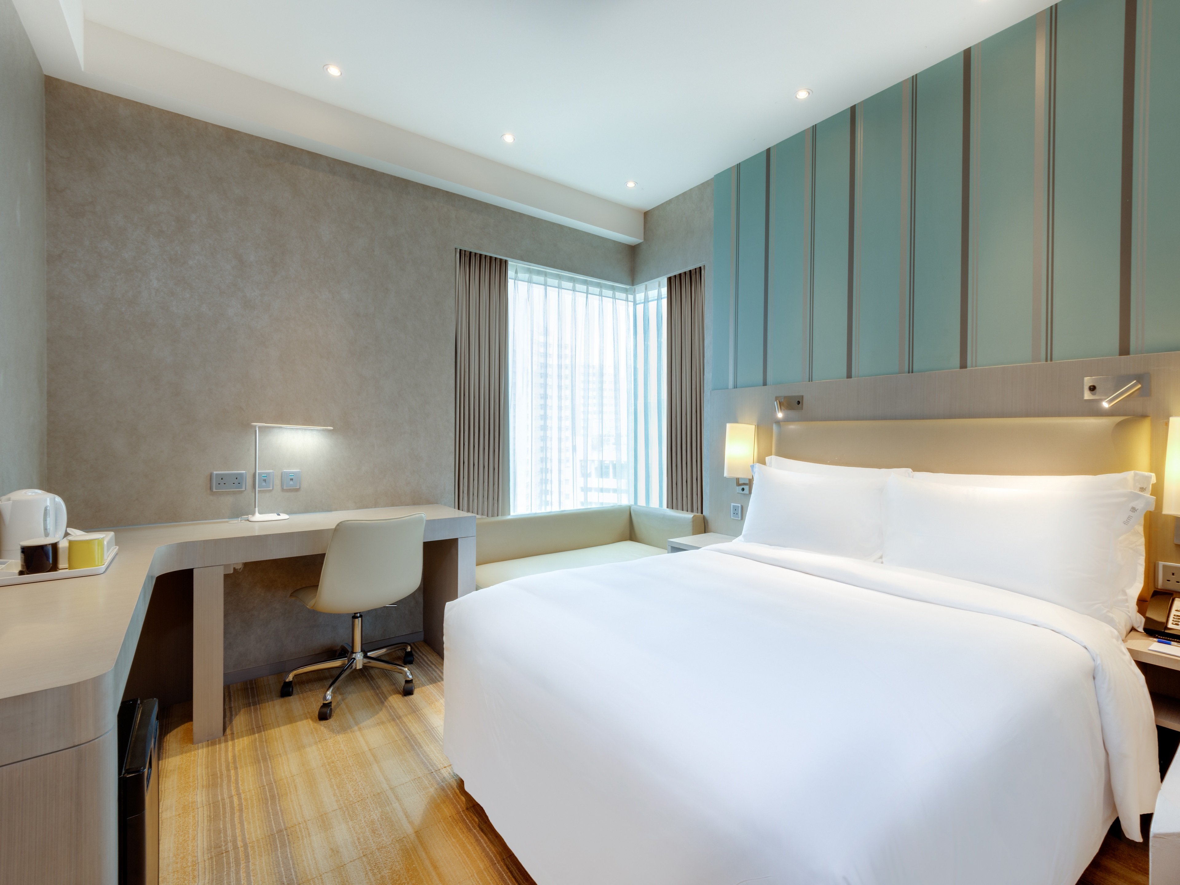 holiday inn express hong kong mongkok by ihg