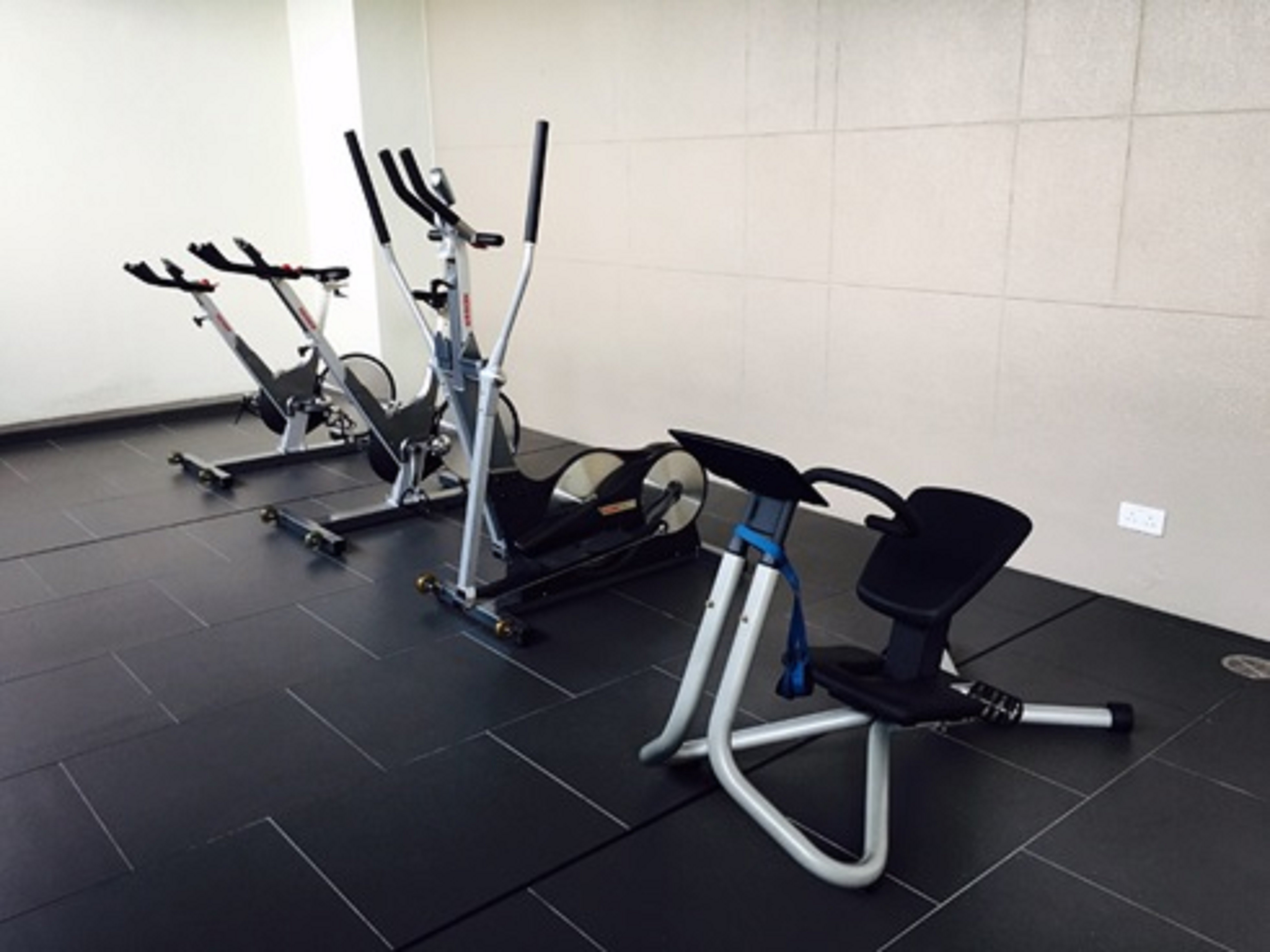 holiday inn express hong kong mongkok by ihg