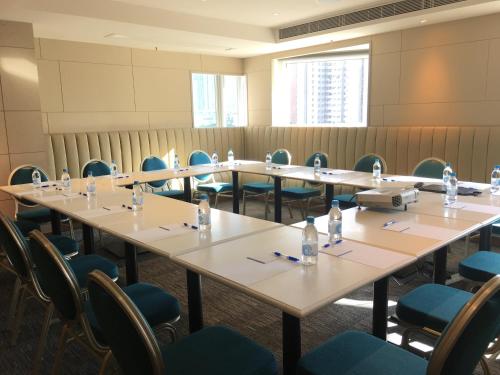 holiday inn express hong kong mongkok by ihg