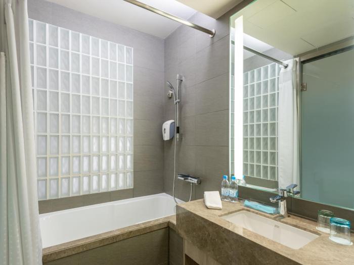 holiday inn express hong kong mongkok by ihg