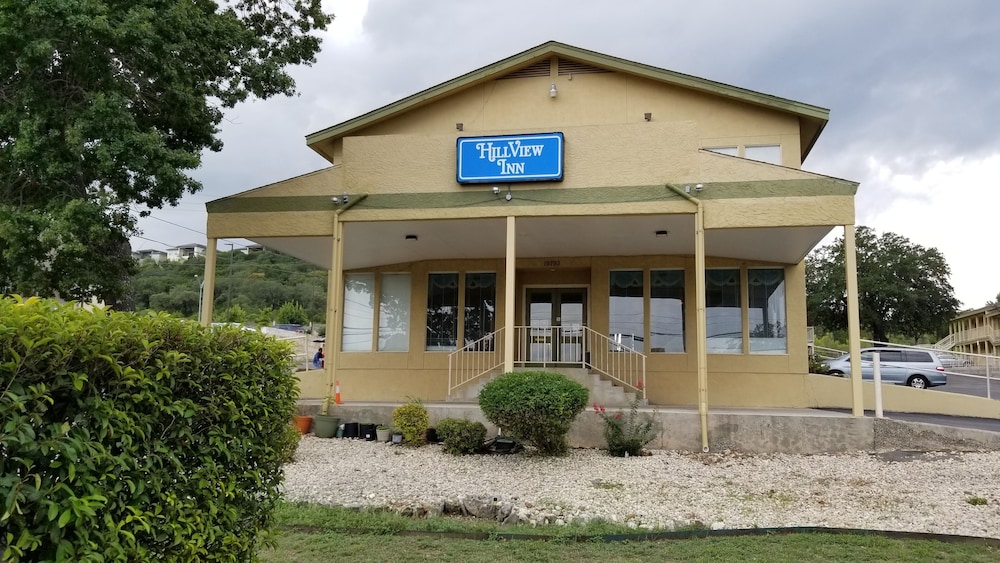 hillview inn
