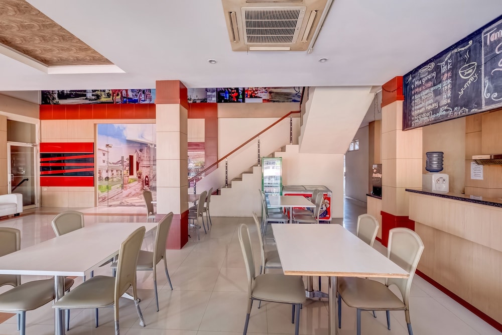 tembok batu residence