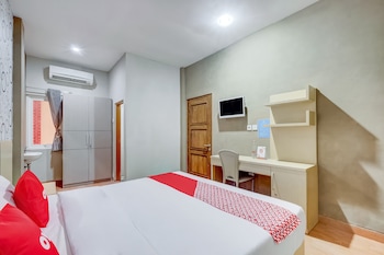 tembok batu residence