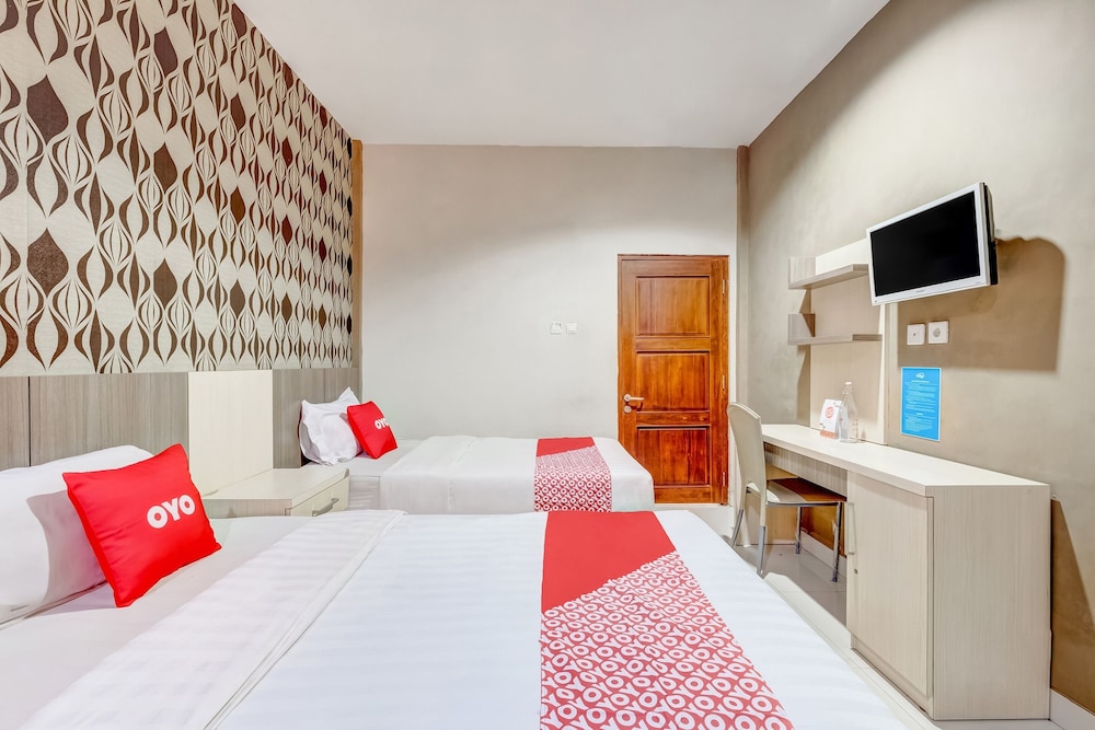 tembok batu residence