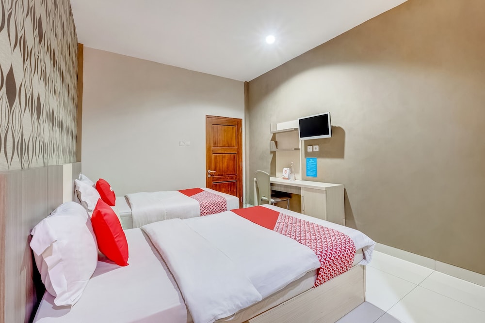 tembok batu residence