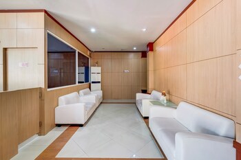 tembok batu residence