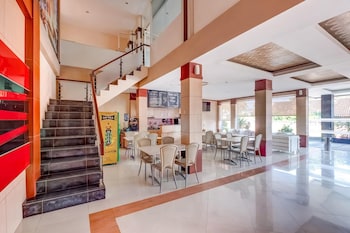 tembok batu residence