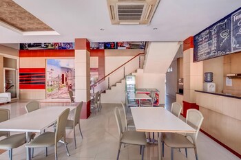 tembok batu residence