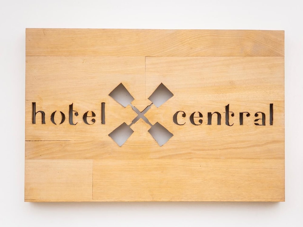 hotel central santa maria