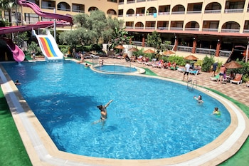 hotel golmar beach