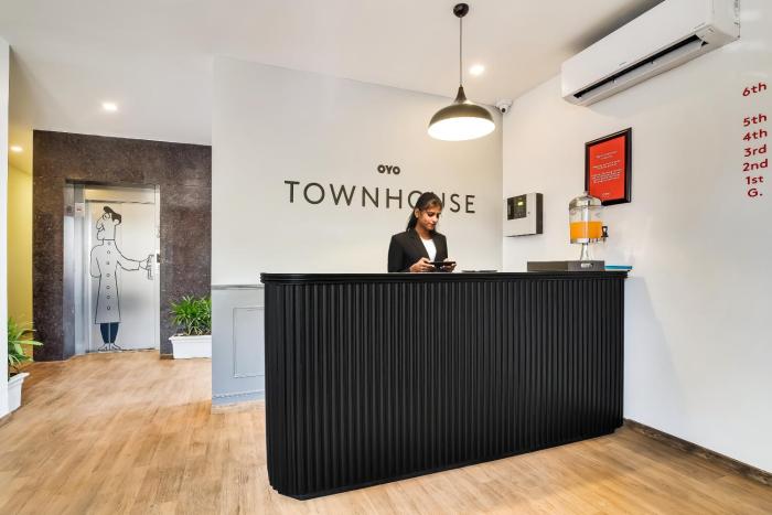 cozy stays near halasuru metro station