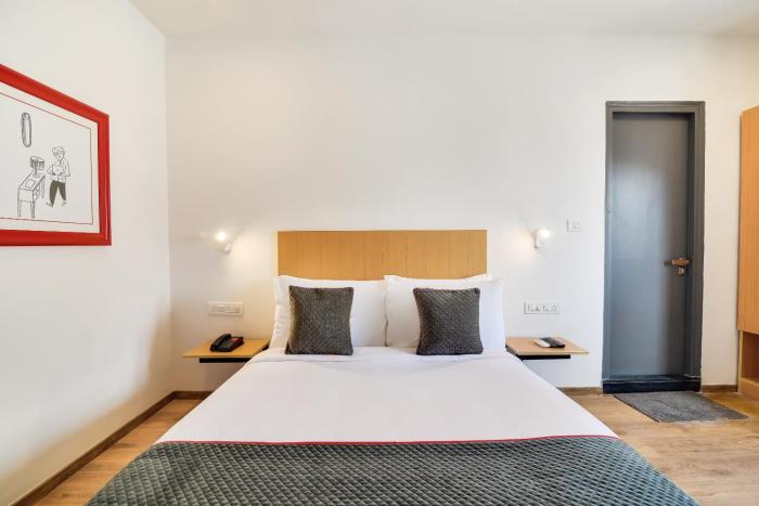 cozy stays near halasuru metro station