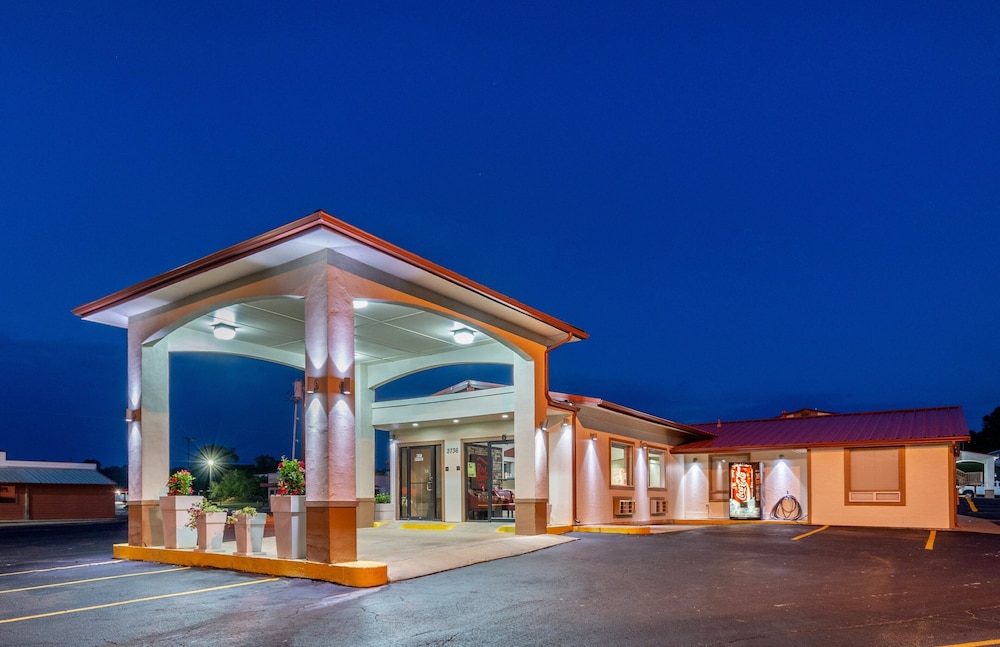 red roof inn buffalo tx