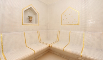 wittelsbacher hof swiss quality hotel