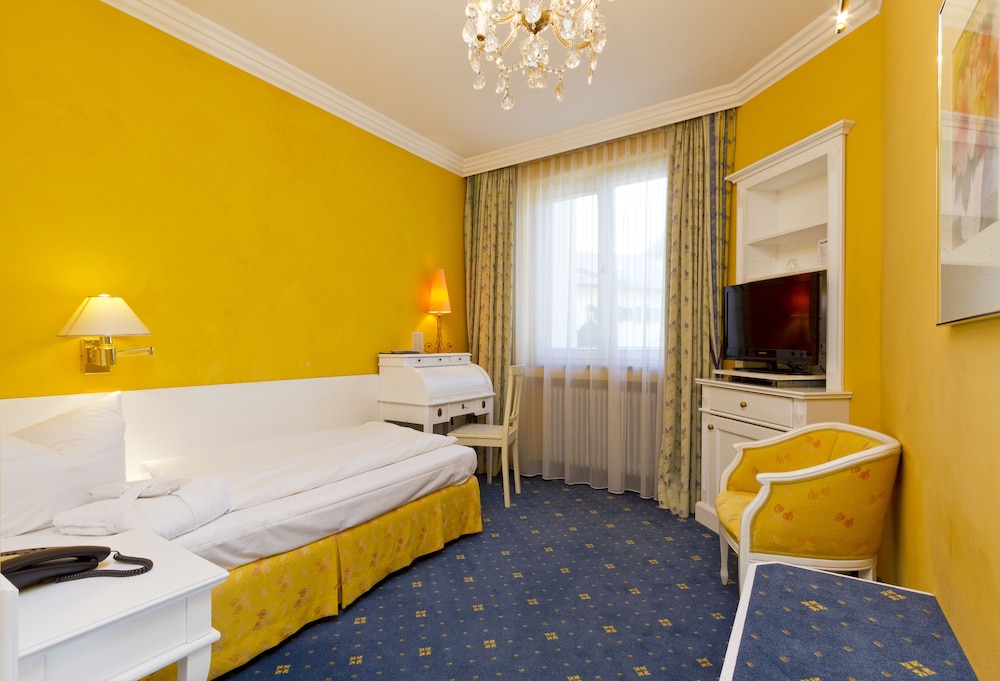 wittelsbacher hof swiss quality hotel