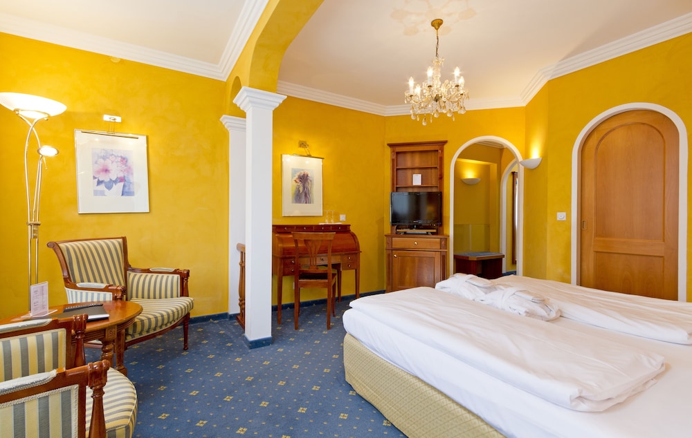 wittelsbacher hof swiss quality hotel