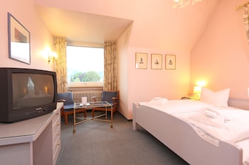 wittelsbacher hof swiss quality hotel