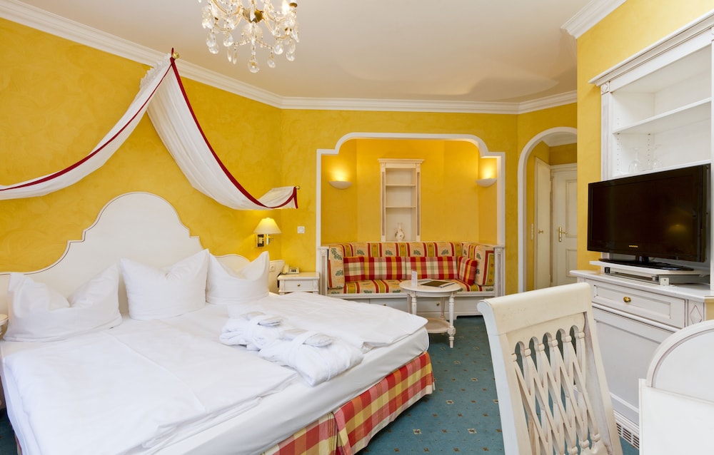 wittelsbacher hof swiss quality hotel
