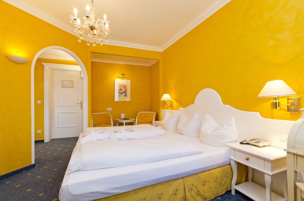wittelsbacher hof swiss quality hotel