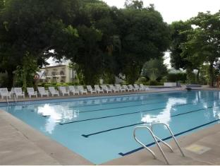 ghl hotel club el puente