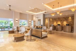 ghl hotel club el puente