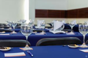 ghl hotel club el puente
