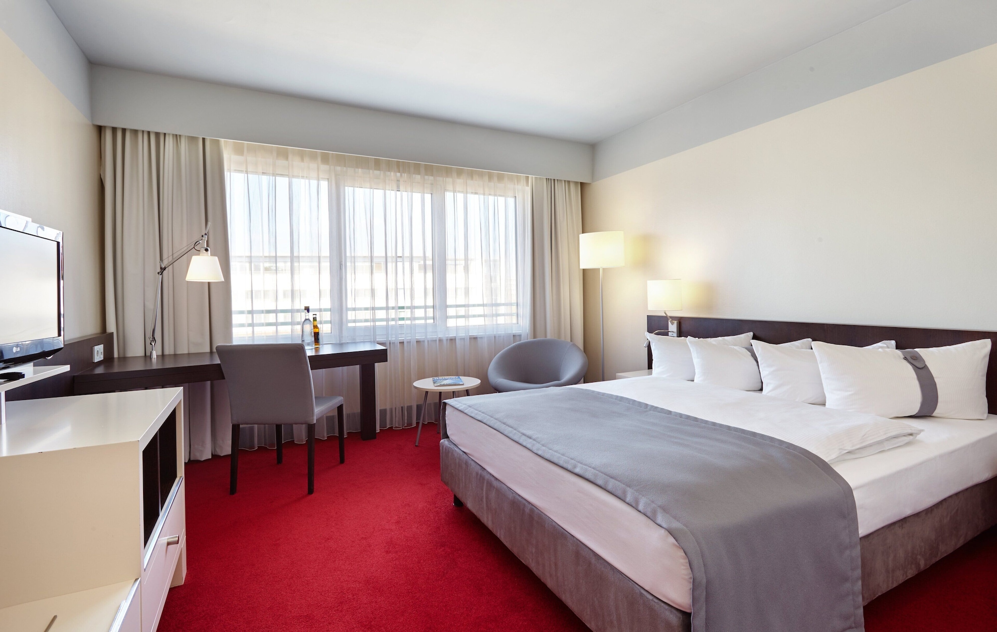 holiday inn berlin airport conference centre an ihg hotel