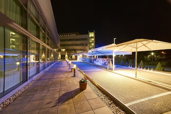 holiday inn berlin airport conference centre an ihg hotel