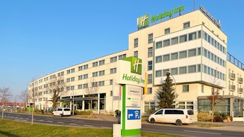 holiday inn berlin airport conference centre an ihg hotel