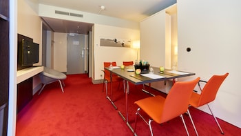 holiday inn berlin airport conference centre an ihg hotel