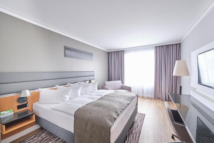 holiday inn berlin airport conference centre an ihg hotel