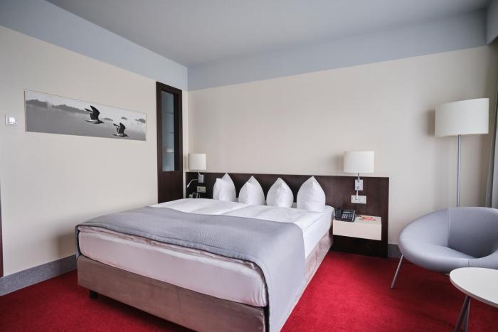 holiday inn berlin airport conference centre an ihg hotel