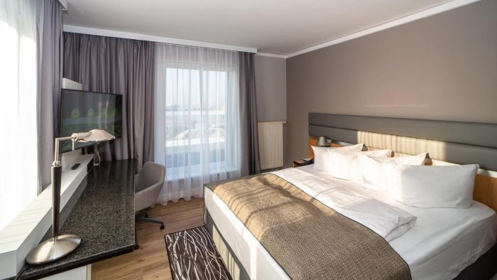 holiday inn berlin airport conference centre an ihg hotel