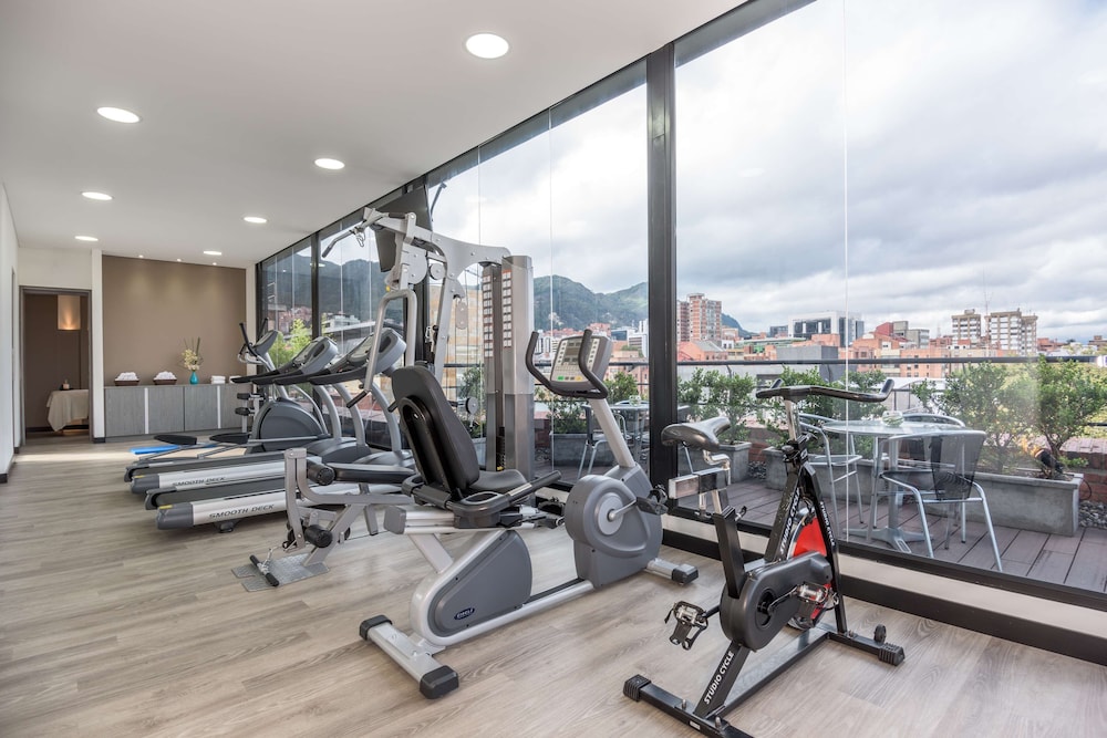 avani royal zona t bogota
