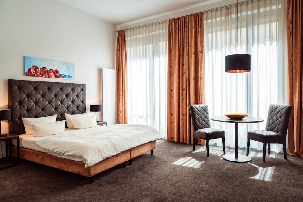 aparthotel neumarkt