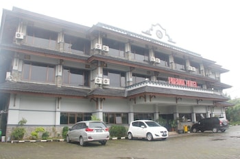 parama hotel puncak