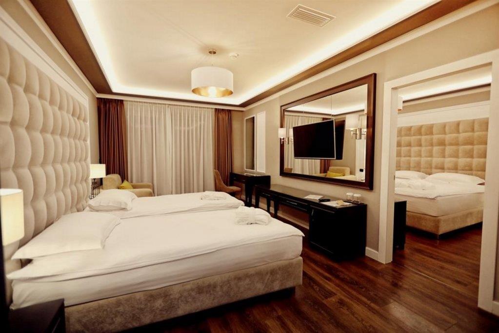 Premium Beach Hotel,,5 star