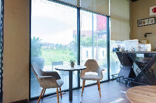 reddoorz plus near universitas sumatera utara