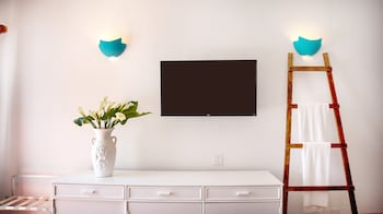 hotel marina resort and beach club