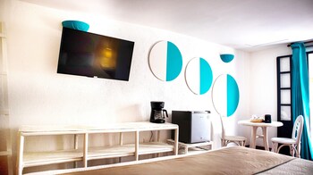 hotel marina resort and beach club