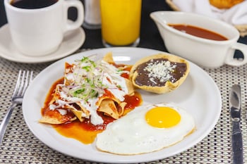 hotel marina resort and beach club