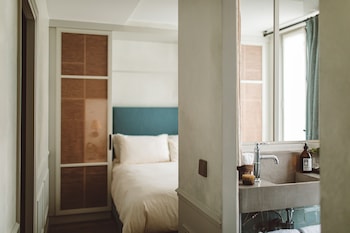 hoy paris home of yoga