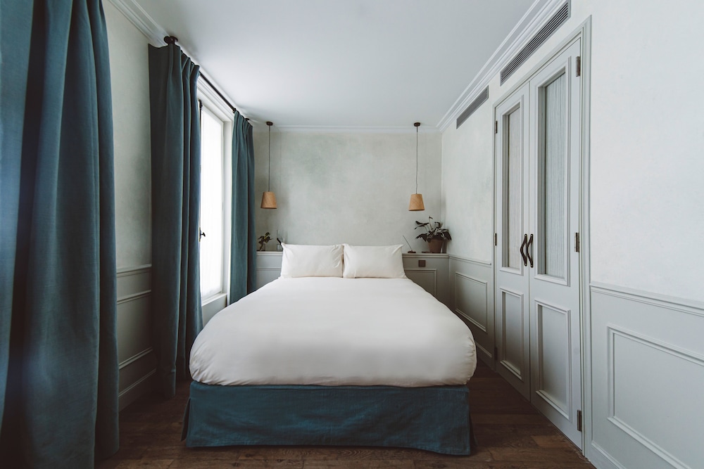 hoy paris home of yoga